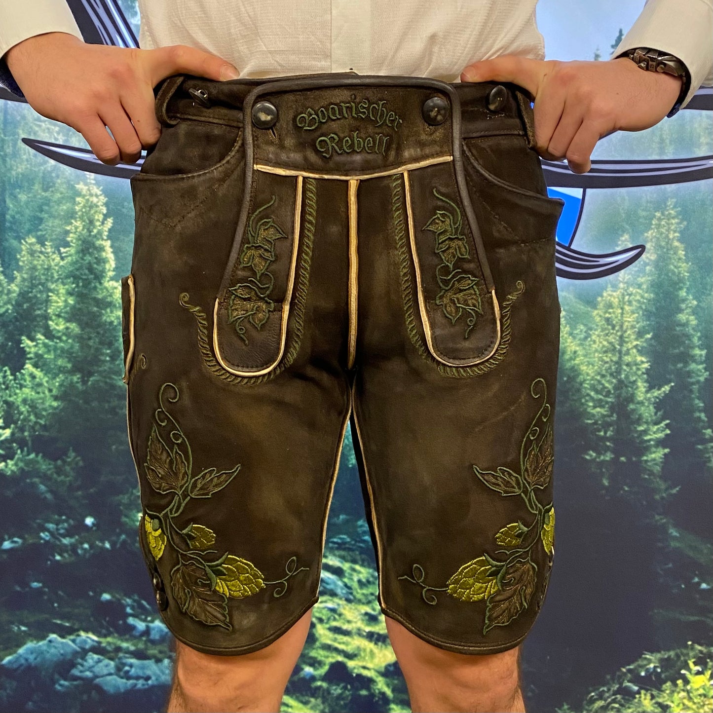 Herren Lederhose Hopfen Knöpfe